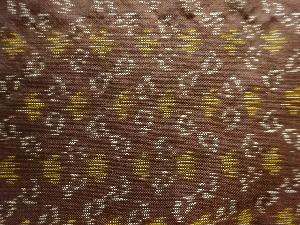 アンティーク　抽象模様織出し本場泥大島紬着物